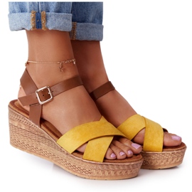 Gelbe Sandalen mit Keilabsatz S.Barski GD-38 braun