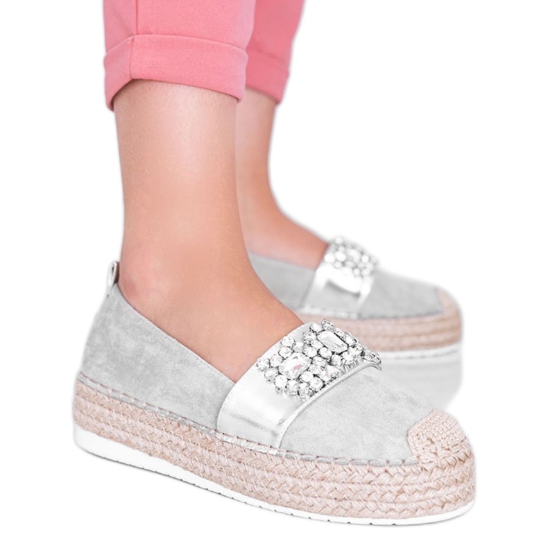 Graue Espadrilles mit Cher-Steinen silber-