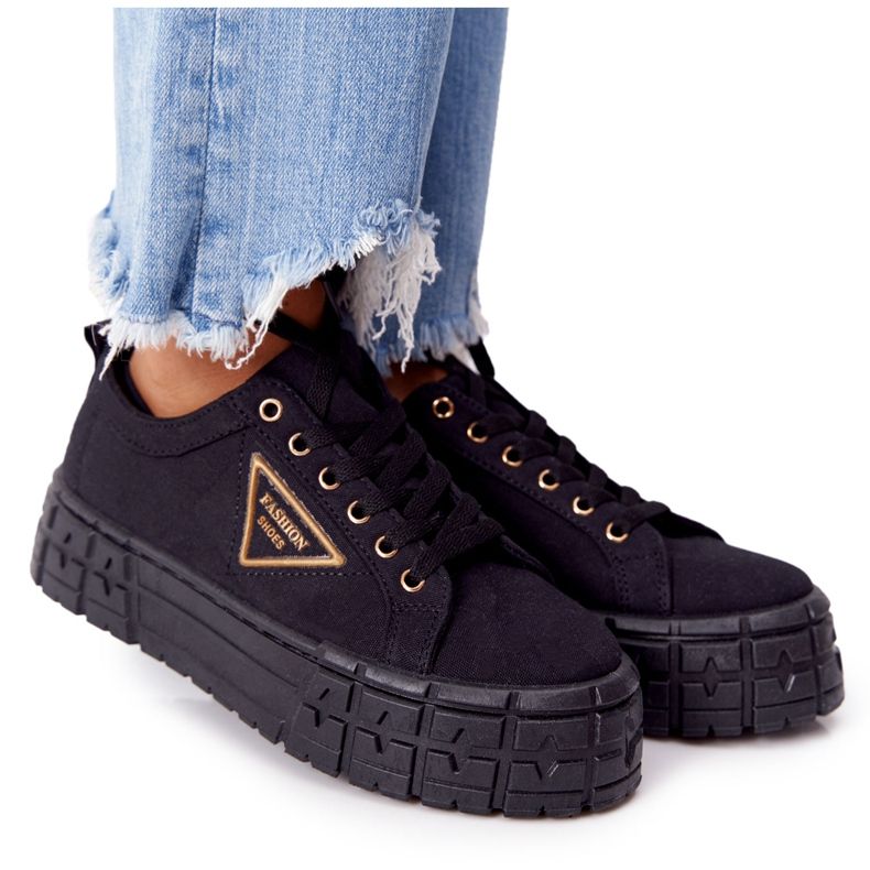 Sneakers für Damen auf der schwarzen Big City Life-Plattform