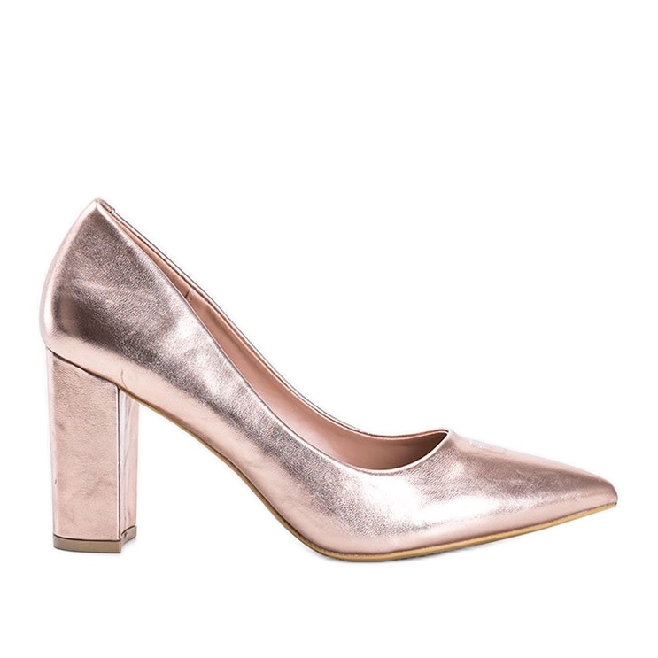 Pinke Metallic-Pumps am Biancaa-Pfosten rosa