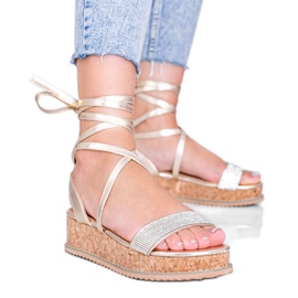 Goldsandalen mit Zirkonia gebunden Ves golden