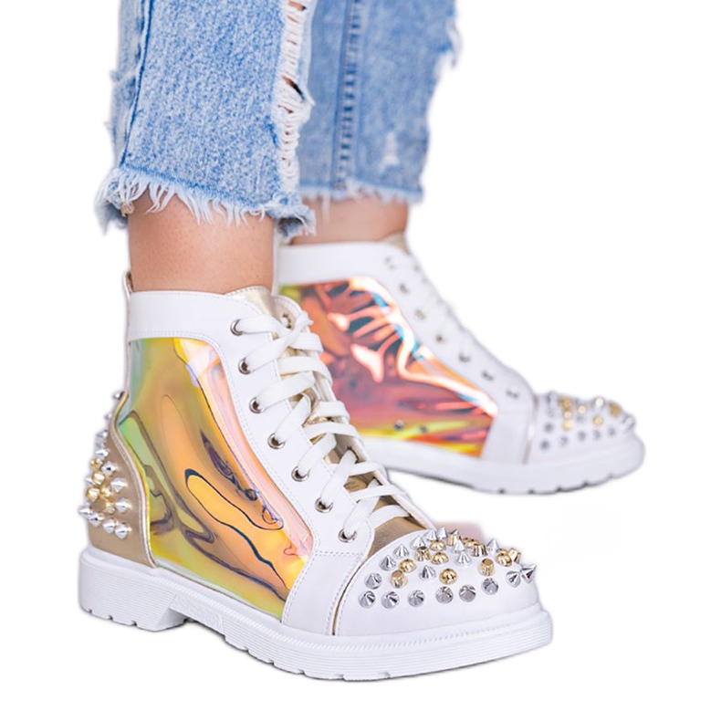 Transparente Stiefel in Weiß und Gold mit Lea-Nieten