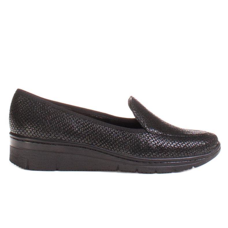 Radoskór Bequeme schwarze Damen-Loafer für einen breiteren Fuß