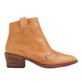 Marco Shoes Gelbe Stiefel aus unregelmäßig zerknittertem Naturleder