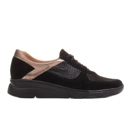 Radoskór Bequeme Schuhe für einen breiteren Fuß auf leichter Sohle schwarz