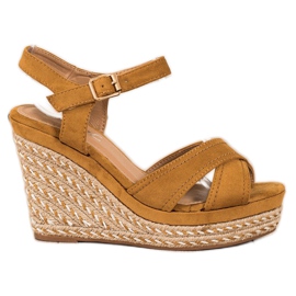 SHELOVET Elegante Sandalen auf einem Keil braun