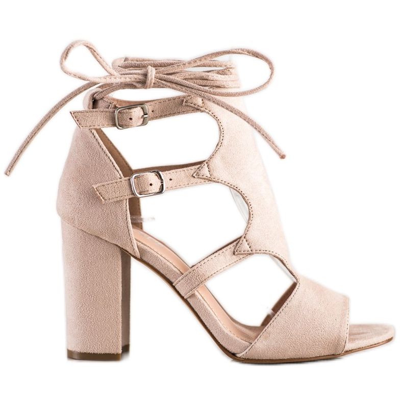 Bestelle Geschlossene Sandalen mit Bindung beige