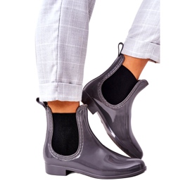 Glänzende graue Regenschirm-Jodhpur-Stiefel