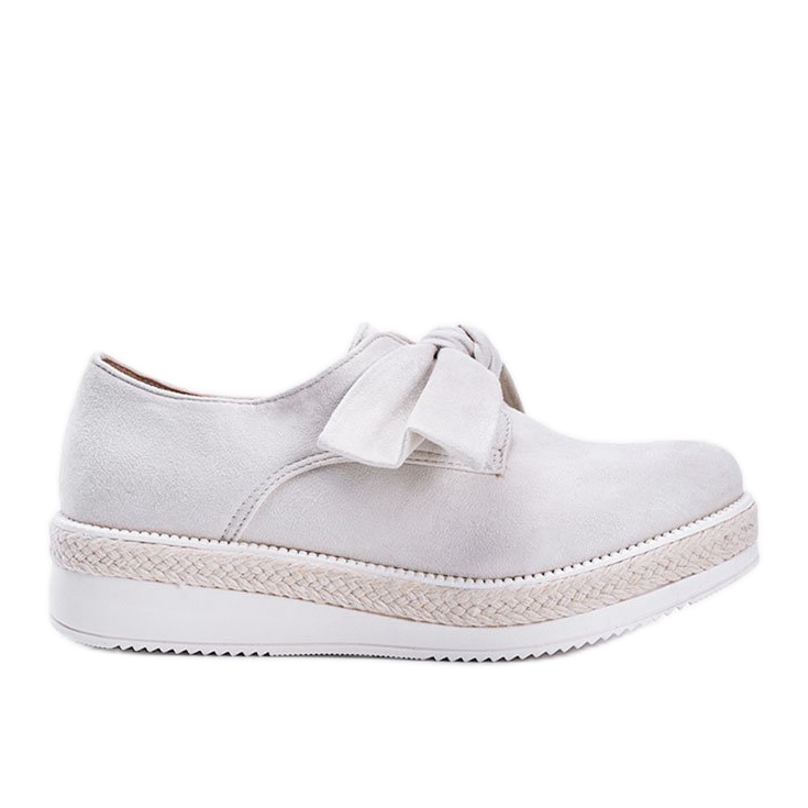 Beige Schuhe mit dicker Sindri-Sohle