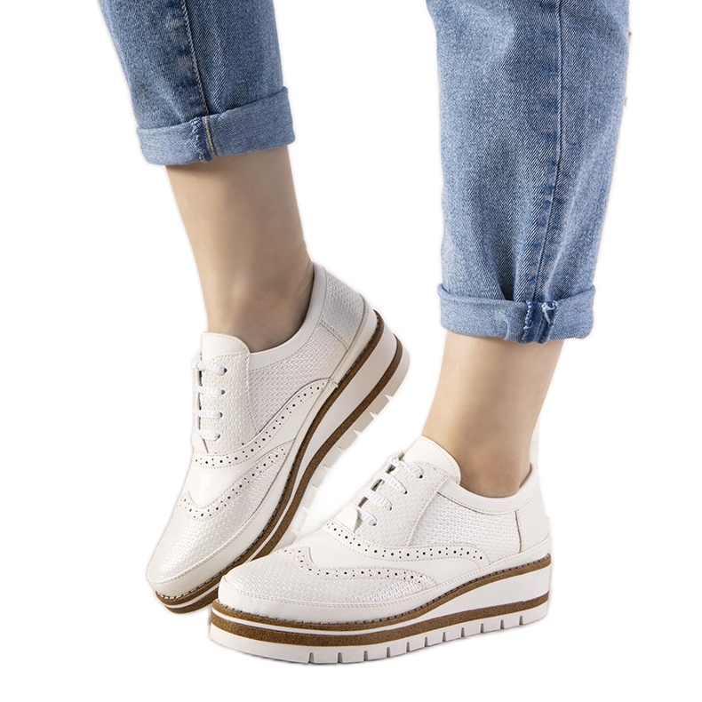 Silberne Slipper mit GF-FD9-Stollen weiß