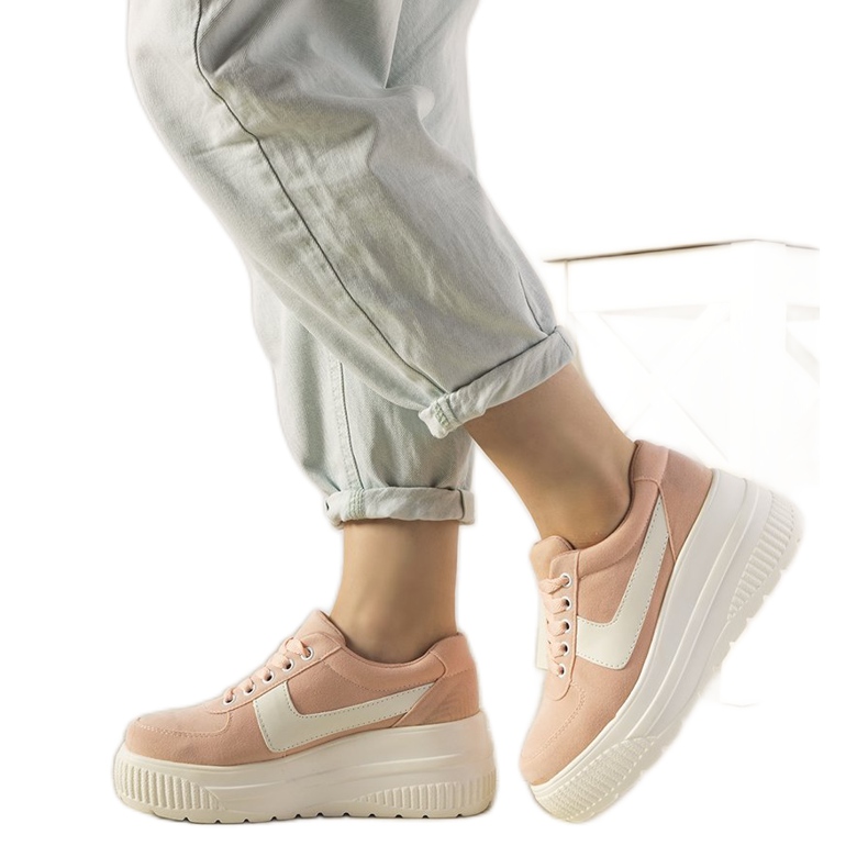 Rosa Sport-Sneaker mit hoher Chillout-Sohle