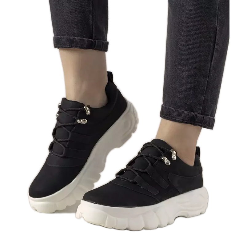 Schwarze Sport-Sneaker mit hoher Luna-Sohle
