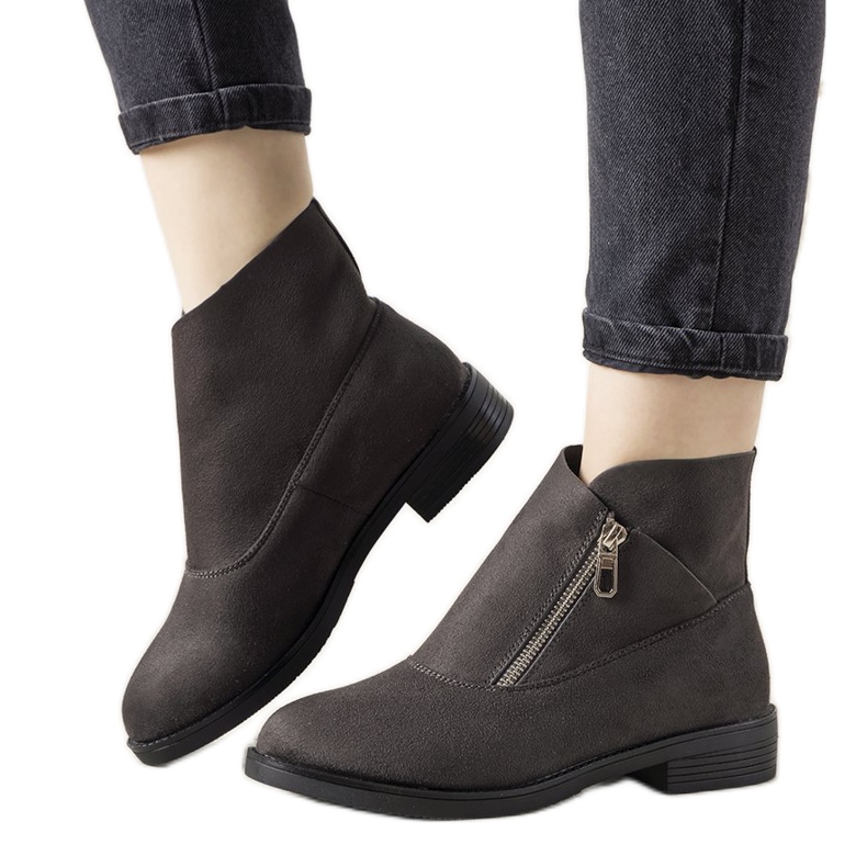 Graue Stiefel mit flachem Absatz Belados