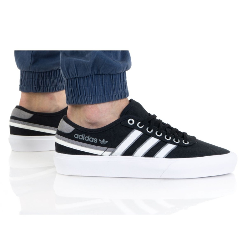 Adidas Delpala M FW4240 Schuhe schwarz