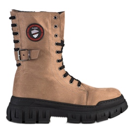 SHELOVET Wildlederstiefel auf der Plattform braun