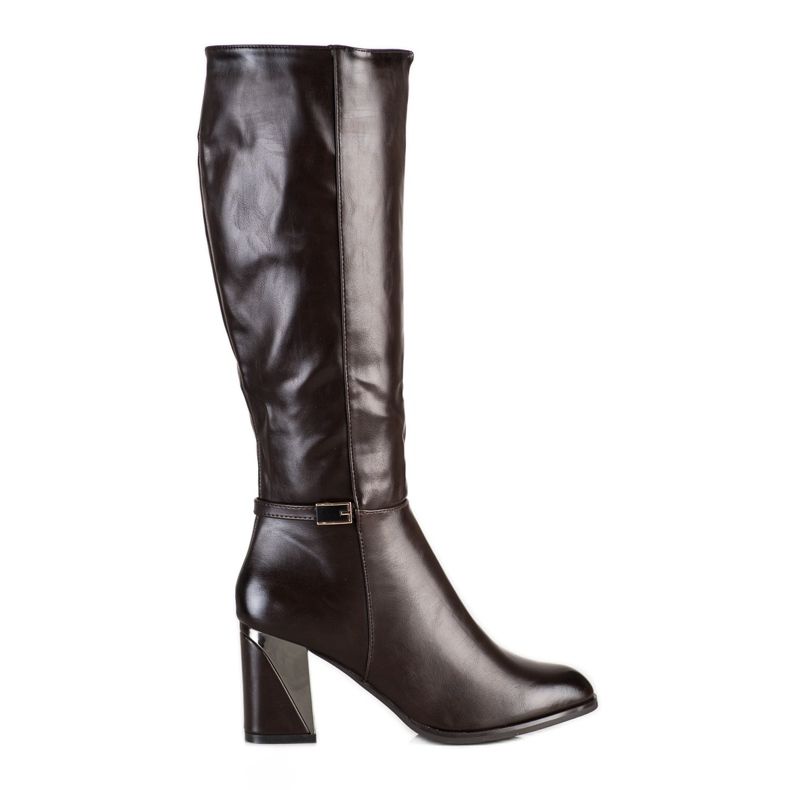 SHELOVET Elegante braune Stiefel auf einer Säule