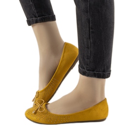 Gelbe Ballerinas mit Larissa-Schleife