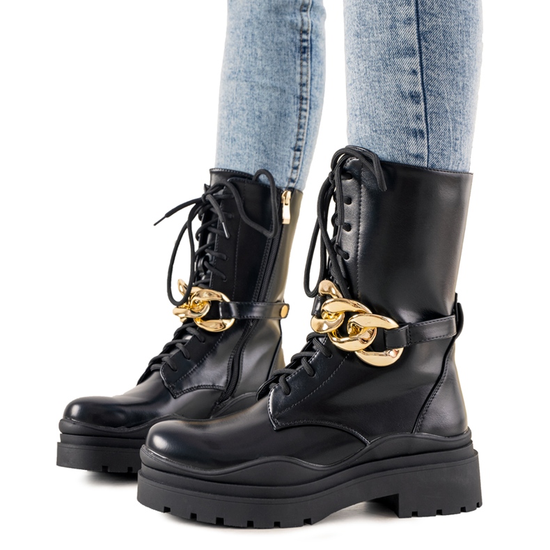 Schwarze Stiefeletten mit Kette von Rock It