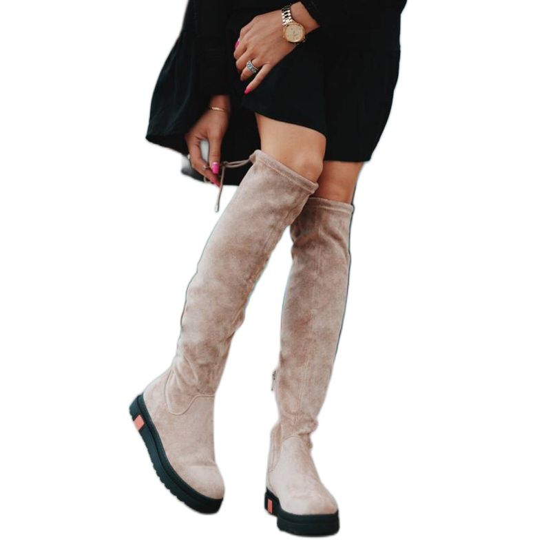 Beige flach verzierte Stiefel Lia