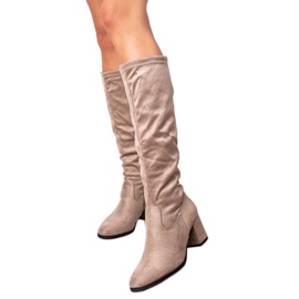 Stylische beige VINCEZA Stiefel