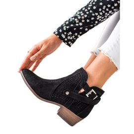 Erynn Durchbrochene Stiefel schwarz