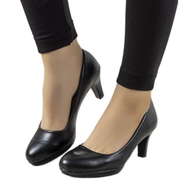 Schwarze Pumps auf Stilettoabsatz aus Kunstleder Fink