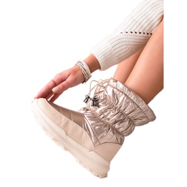 TRENDI Modische goldene Schneestiefel