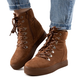 Carmona Winter-Camel-Sneaker braun