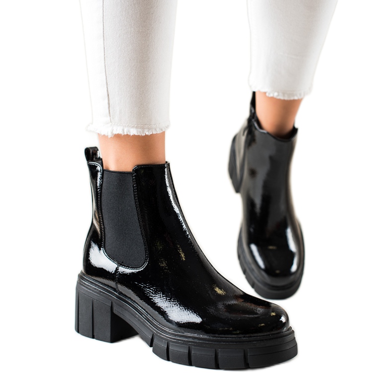 Filippo Lackierte Modestiefel schwarz