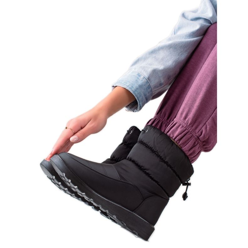 Lässige VINCEZA Schneestiefel schwarz