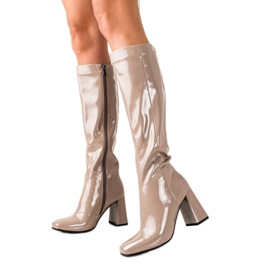 S. BARSKI Schimmernde hochhackige Stiefel von S.BARSKI beige