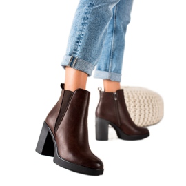 Super Mode Warme braune Stiefel