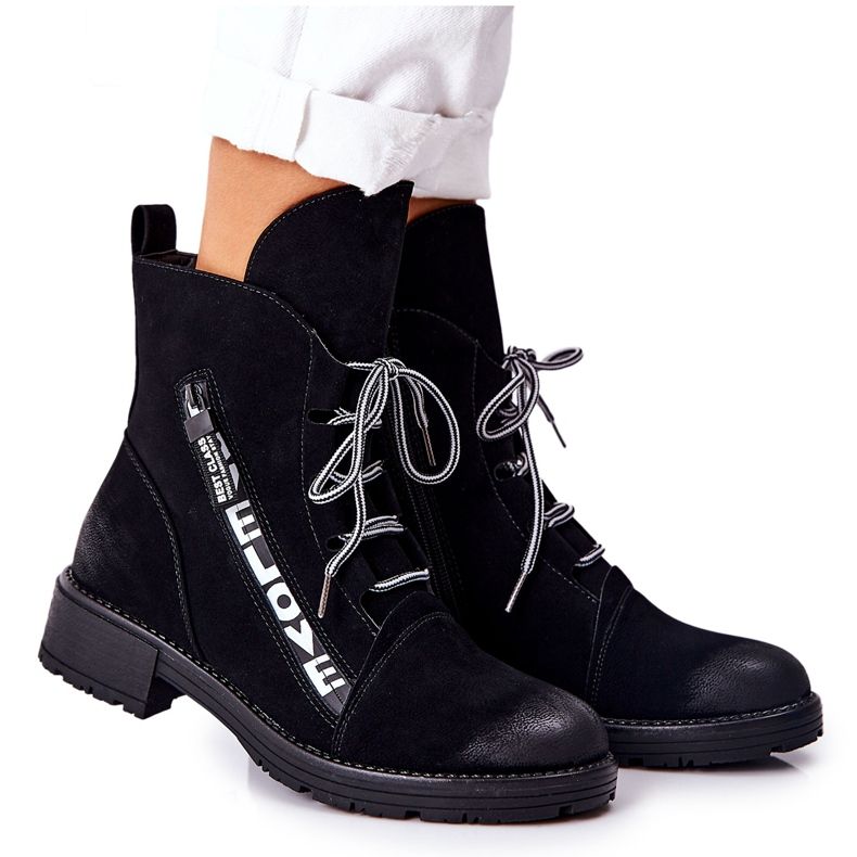 POTOCKI Lederstiefel mit dekorativem schwarzem Lomessa-Reißverschluss