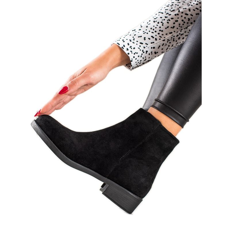 Mannika Klassische Wildlederstiefel schwarz