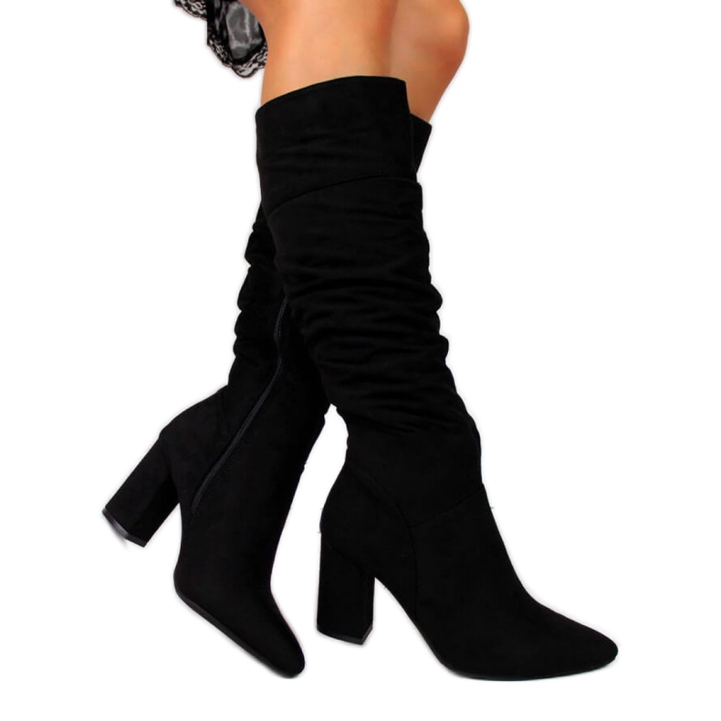 Stiefel isoliert, geknittert Vinceza W JAN42A schwarz