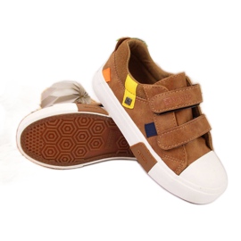 Low-Top-Sneaker mit Öko-Leder Big Star Jr II374017 camel weiß