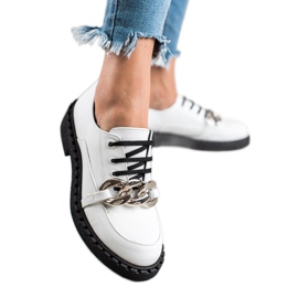 TRENDI Modische weiße Schuhe