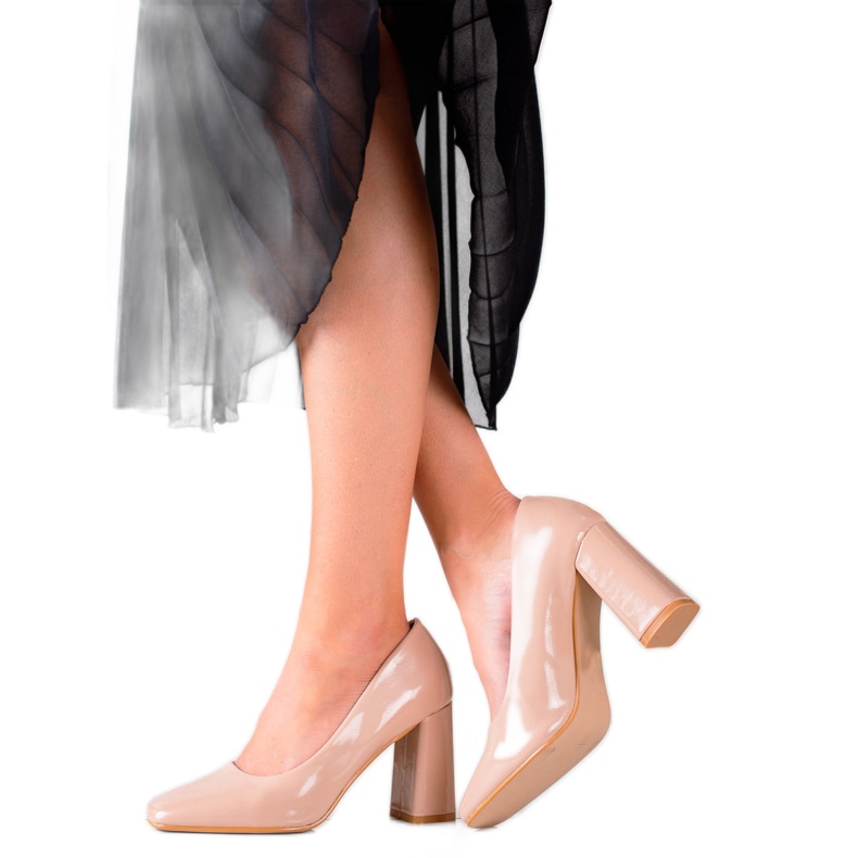 Bestelle Klassische Lackpumps beige