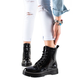 Vinceza Stilvolle, warme Trapper schwarz