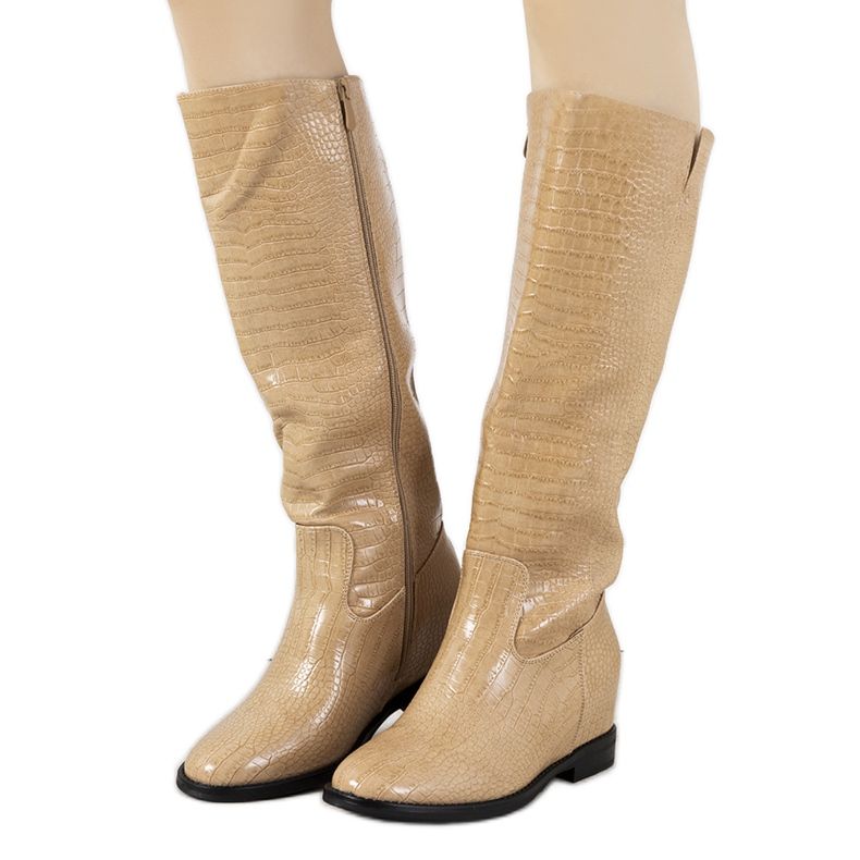 Daoust Beige Krokodillederstiefel