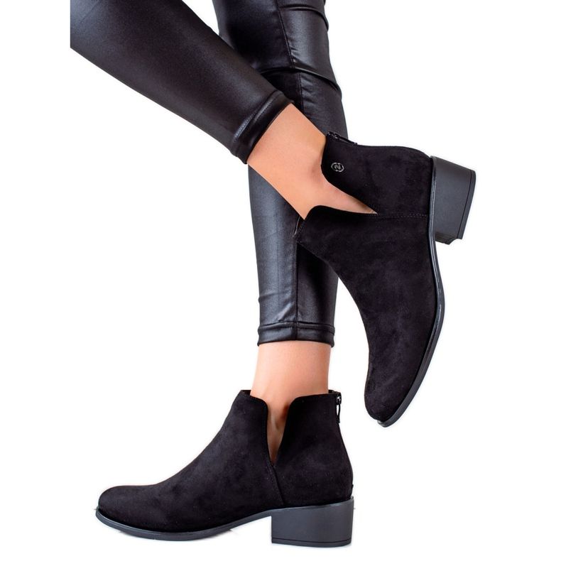 Evento Klassische Booties mit Schnitt schwarz