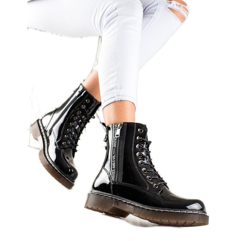 W. Potocki Schwarz lackierte Stiefel von Potocki