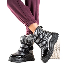 TRENDI Glänzende Schneestiefel mit Klettverschluss schwarz silber-