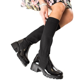 TRENDI Bequeme Slip-On Stiefel schwarz