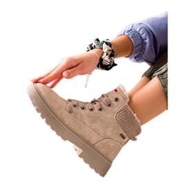 Goodin Beige Trapper mit Schaffell