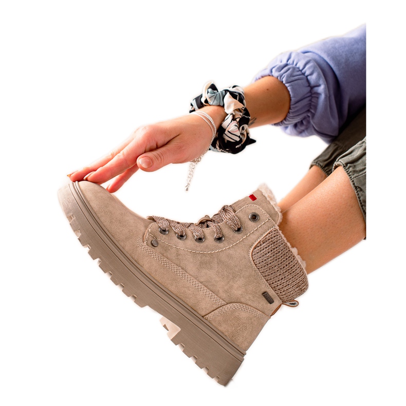 Goodin Beige Trapper mit Schaffell