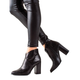 Filippo Schwarze Stiefel mit Schlangenmuster