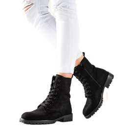 Bestelle Wildleder-Trapper schwarz