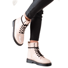 TRENDI Beige warme Stiefel