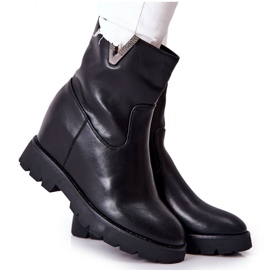 PG1 Schwarze Stiefeletten auf verstecktem Keil mit Tiver-Emblem